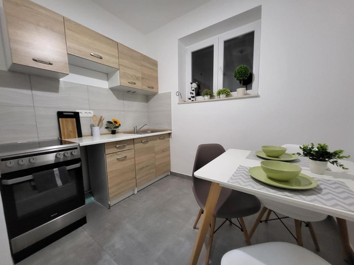 Cozy Apartment With Balcony 10 Min From The Beach Rijeka Extérieur photo