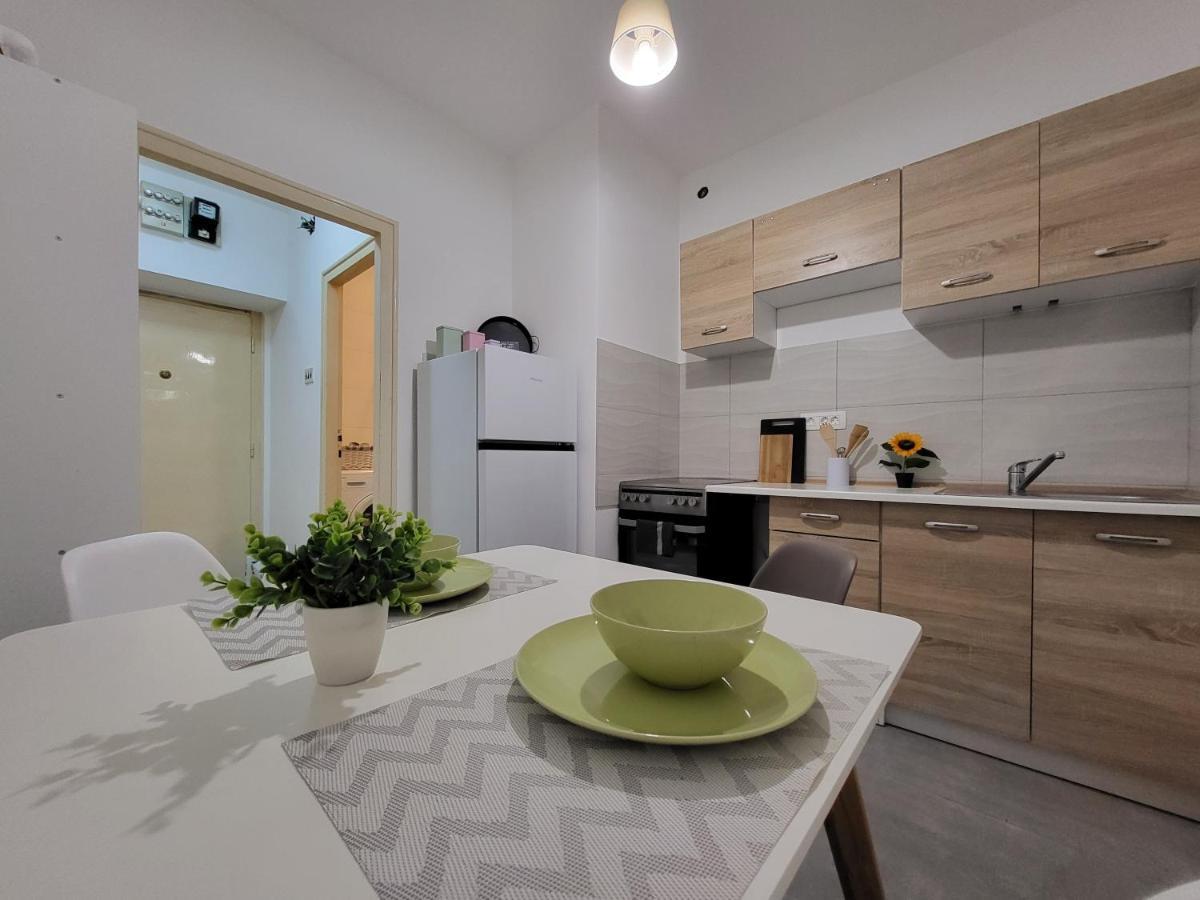 Cozy Apartment With Balcony 10 Min From The Beach Rijeka Extérieur photo
