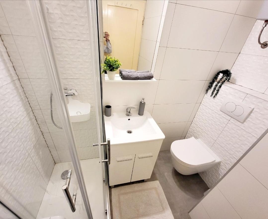 Cozy Apartment With Balcony 10 Min From The Beach Rijeka Extérieur photo